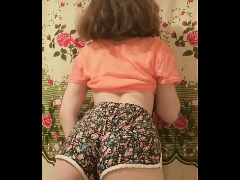 ❤️ Секси млада мадама сваля шортите си пред камерата. ❌ Супер порно в bg.hentai-ita.ru ️❤